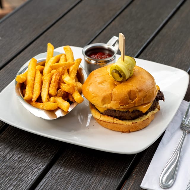 Cheeseburger.